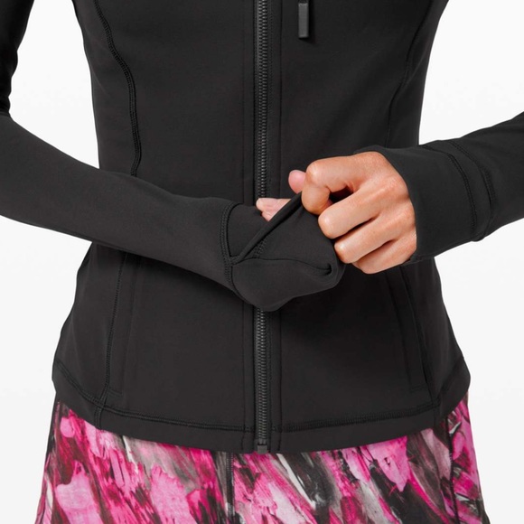 Lululemon Hooded Define Jacket *Nulu, size 6 - Picture 3 of 7